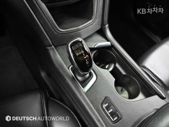 Cadillac XT5 3.6 Premium 10