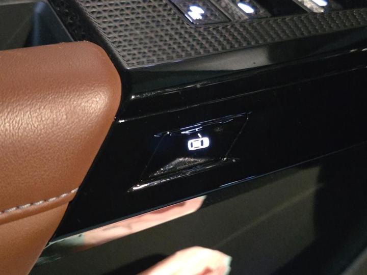 BMW 7 Series G70 740d xDrive M Sport Executive 10