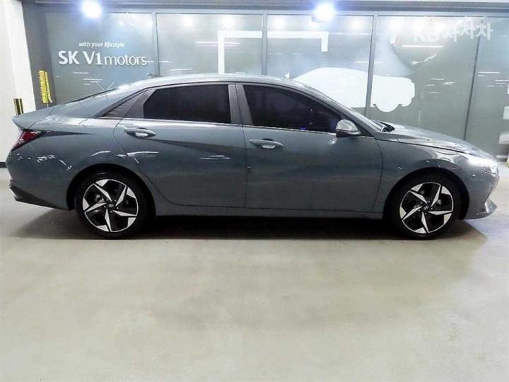 Hyundai Avante CN7 1.6 Gasoline Inspiration 4