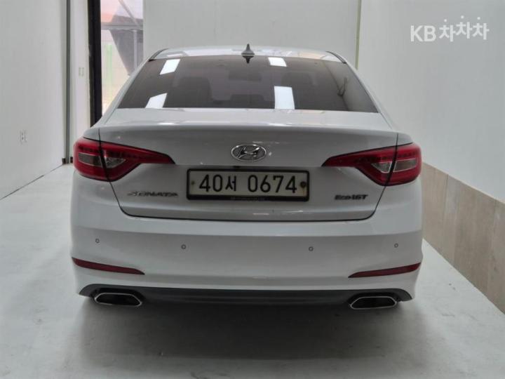 Hyundai Sonata LF 1.6 Turbo Smart 4