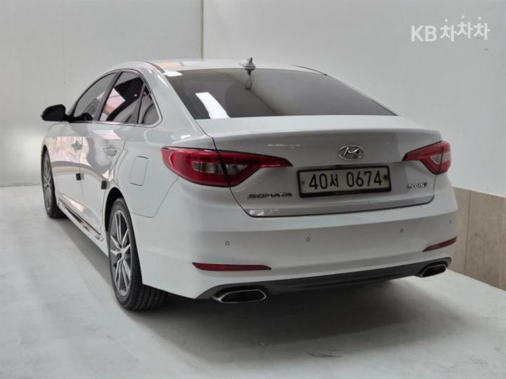 Hyundai Sonata LF 1.6 Turbo Smart 5