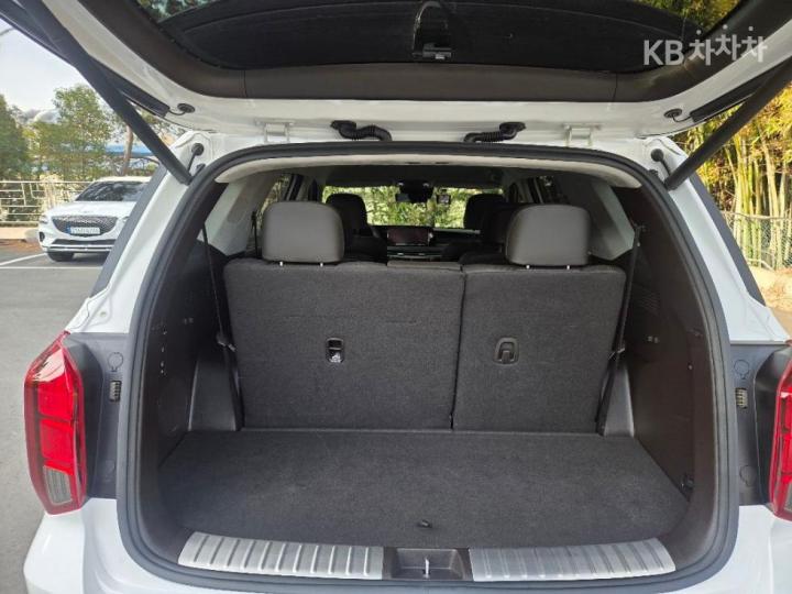 Hyundai Palisade 2.2 Diesel 2WD Calligraphy 6