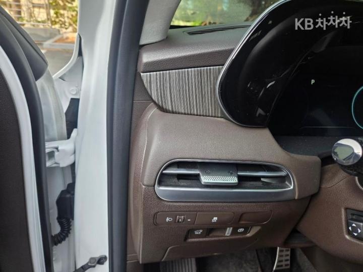 Hyundai Palisade 2.2 Diesel 2WD Calligraphy 8