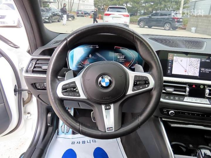 BMW 3 Series G20 320i M Sport 9