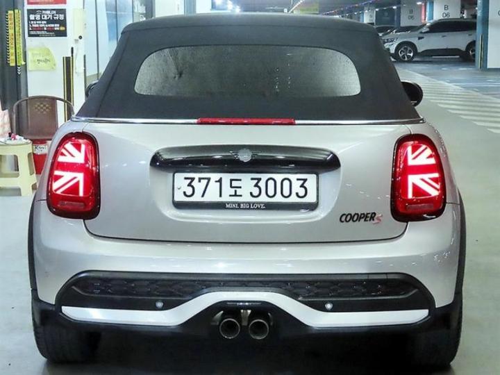 Mini Cooper Convertible New S 2.0 Seaside Edition 6
