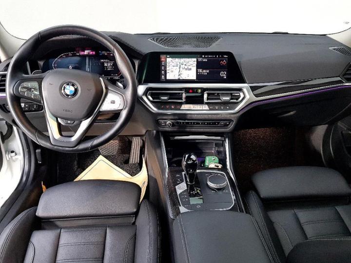 BMW 3 Series G20 320d Luxury Line 6