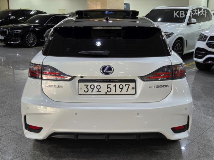 Lexus CT200h New CT 200h Supreme 5