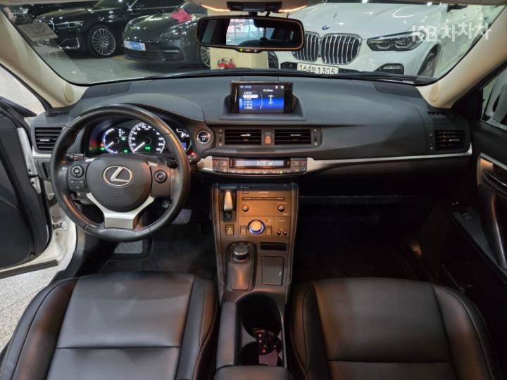 Lexus CT200h New CT 200h Supreme 9