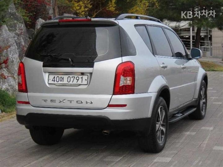 KG Mobility (Ssangyong) Rexton W 4WD RX7 Luxury 4