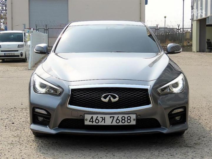 Infiniti Q50 3.5 S Hybrid Essence