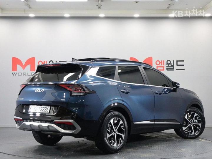 Kia Sportage The Hybrid 1.6 Turbo HEV Signature 4