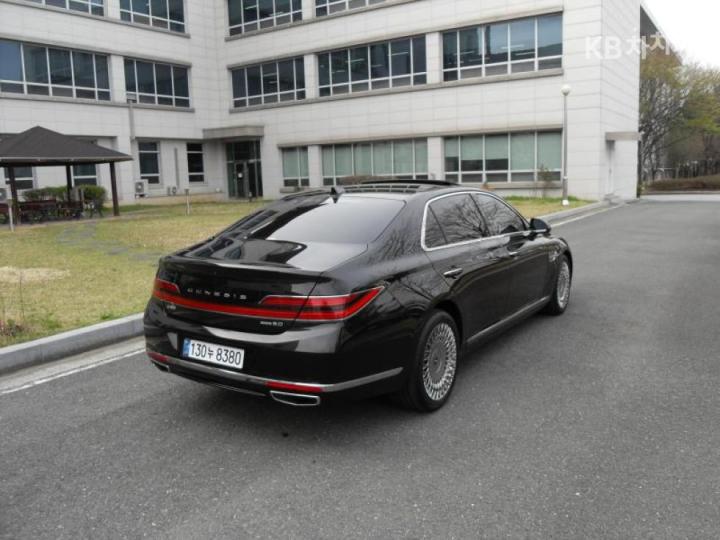 Genesis G90 5.0 GDi AWD Prestige 5
