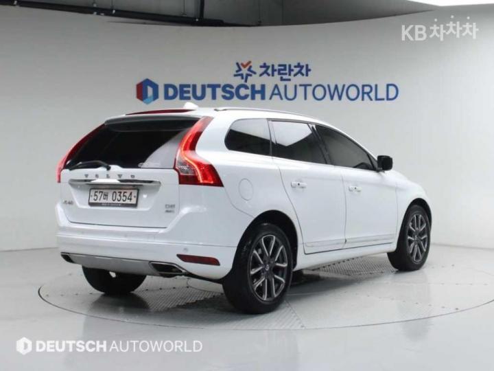 Volvo XC60 D5 2.4 4