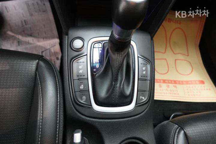 Hyundai Kona Diesel 1.6 Modern Tech 10