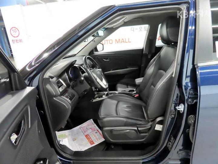 KG Mobility (Ssangyong) Tivoli Gasoline VX 7