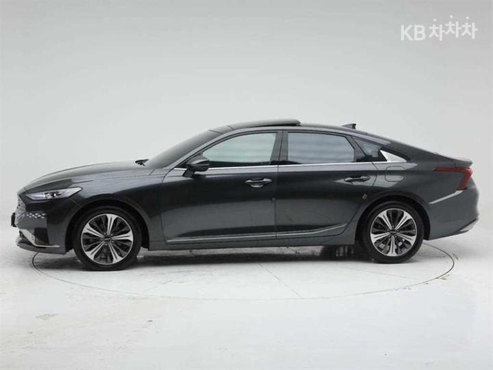 Kia K8 Hybrid 1.6 Turbo Noblesse 4