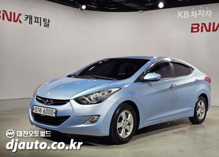 Hyundai Avante MD M16 GDi LUXURY