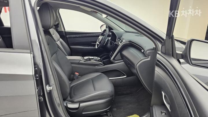 Hyundai Tucson The NX4 Gasoline 1.6T 2WD Premium 10