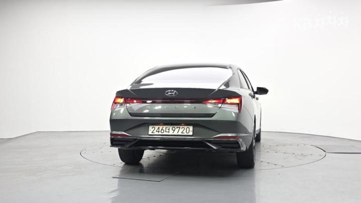 Hyundai Avante CN7 1.6 Gasoline Modern 5