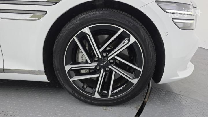 Genesis G80 RG3 2.5 T-GDi AWD 10