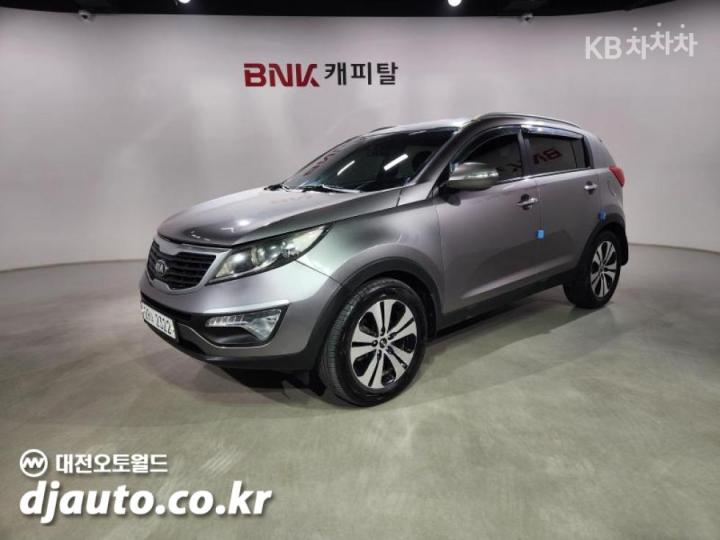 Kia Sportage R 2WD Diesel TLX Top Model 2