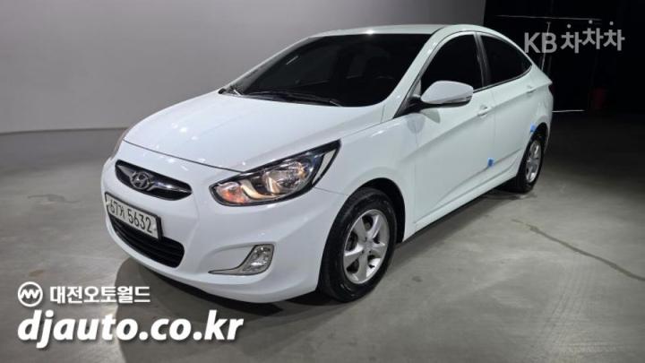 Hyundai Accent New 1.4 VVT Modern
