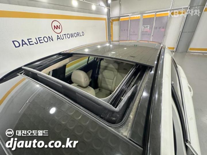 Mercedes-Benz GLA-Class X156 GLA220 Base Type 10