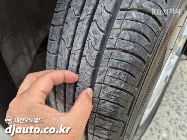 Hyundai Avante MD M16 GDi LUXURY 8