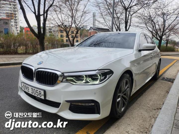 BMW 5 Series G30 520d M Sport Plus 6