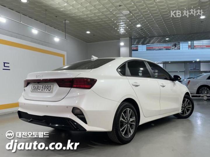 Kia K3 BD 1.6 Gasoline Prestige 4