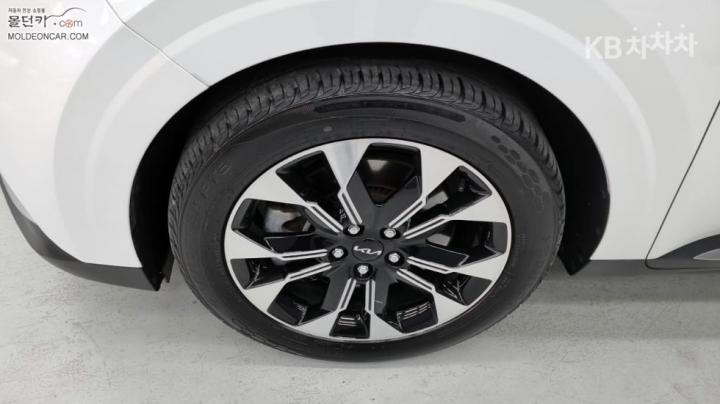 Kia Carnival D2.2 Prestige 7