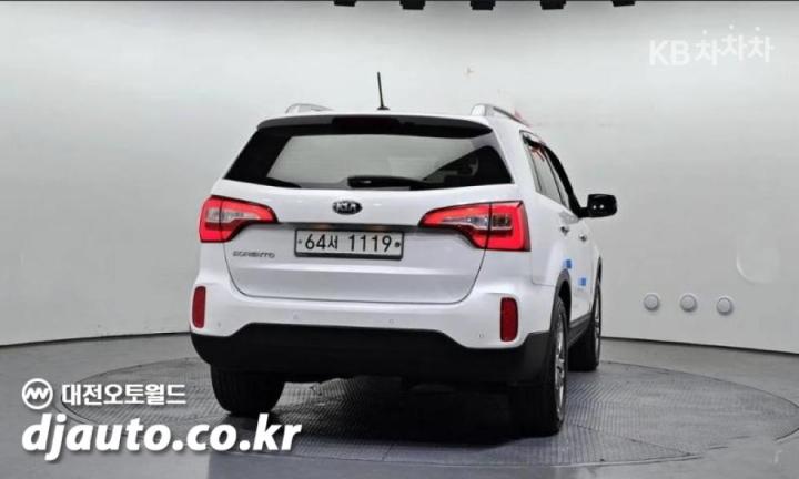 Kia Sorento New R Diesel 2.0 2WD Noblesse 5
