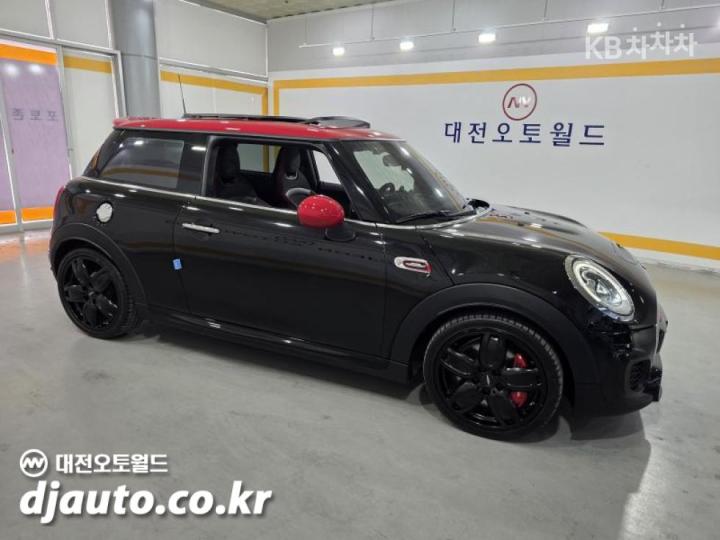 Mini Cooper S 2.0 Base Type 7
