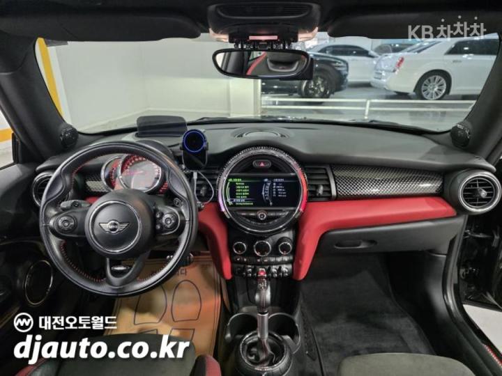 Mini Cooper S 2.0 Base Type 10