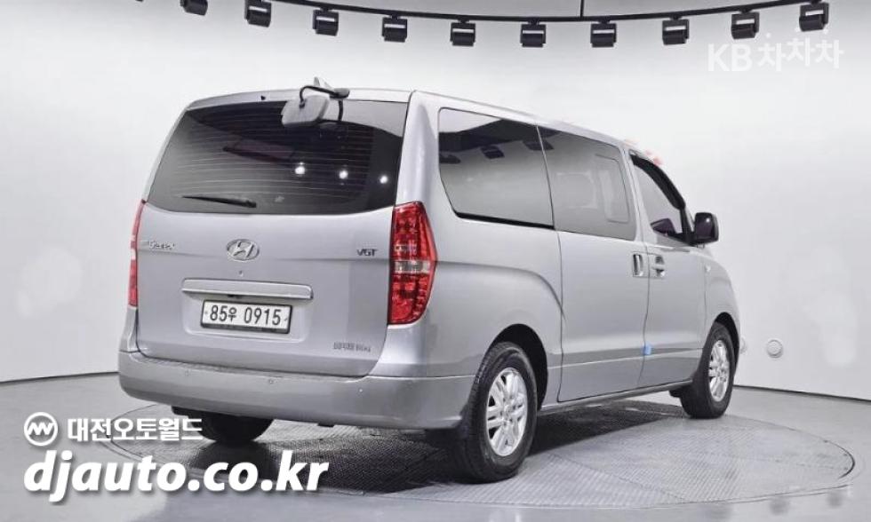 2018 - hyundai grand starex