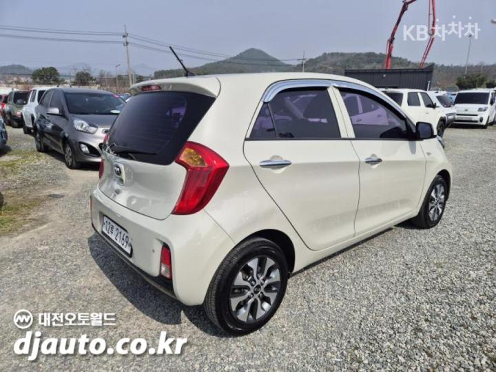 Kia Morning Luxury 7