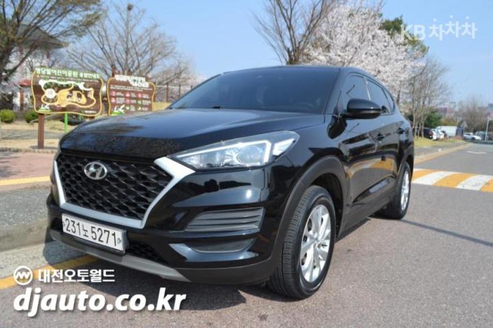 Hyundai Tucson Diesel e-VGT R 2.0 2WD Smart 2
