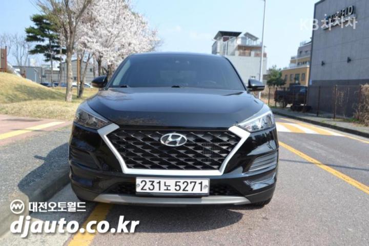 Hyundai Tucson Diesel e-VGT R 2.0 2WD Smart 3