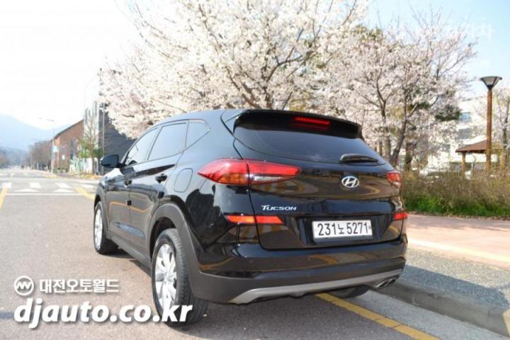 Hyundai Tucson Diesel e-VGT R 2.0 2WD Smart 5
