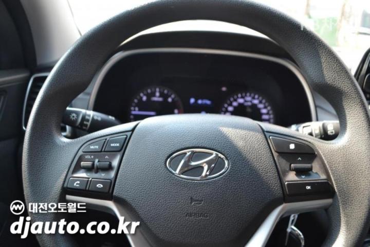 Hyundai Tucson Diesel e-VGT R 2.0 2WD Smart 7