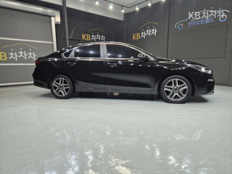 2021 - kia k3