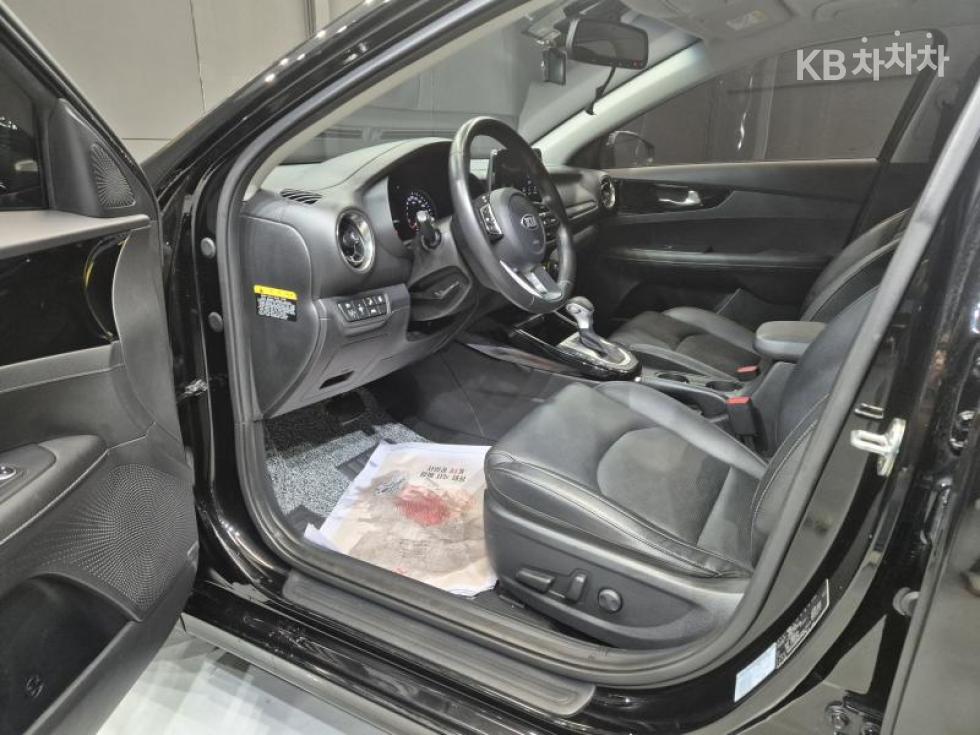 2021 - kia k3