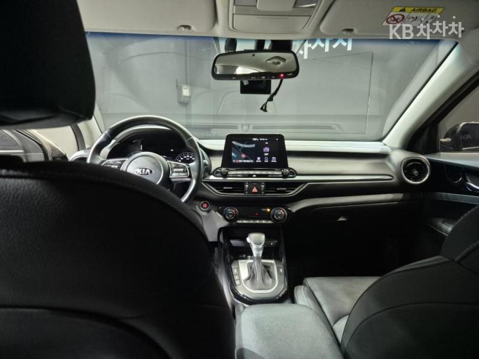 2021 - kia k3