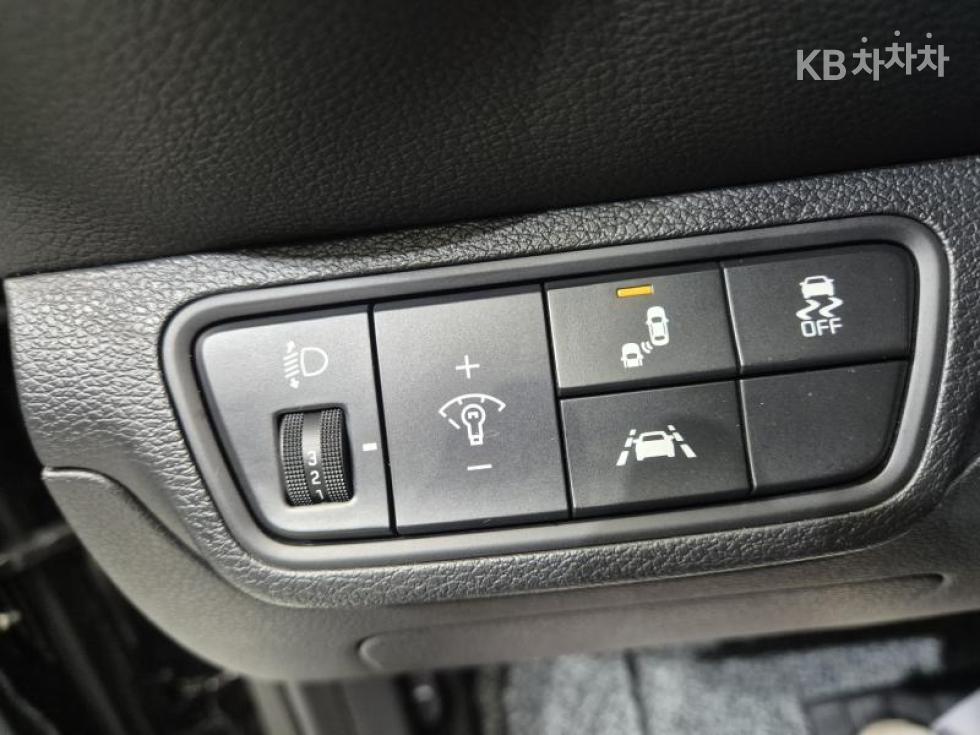 2021 - kia k3