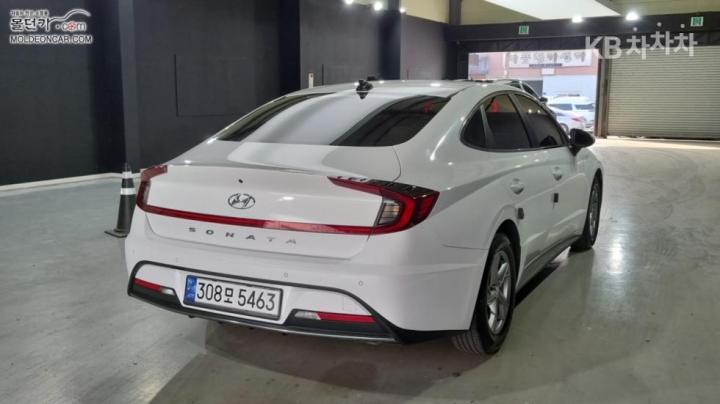 Hyundai Sonata DN8 2.0 LPG Style 3