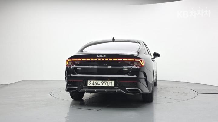 Kia K5 Hybrid 2.0 HEV Noblesse 4