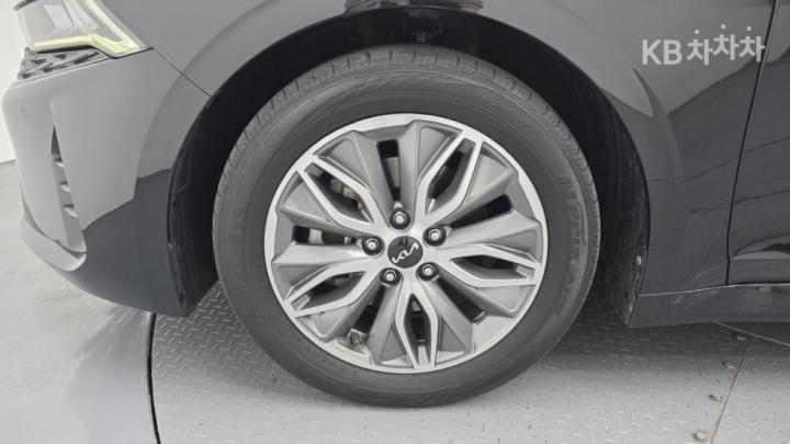 Kia K5 Hybrid 2.0 HEV Noblesse 7