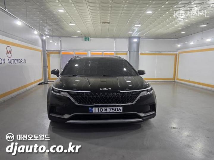Kia Carnival D2.2 Prestige 2