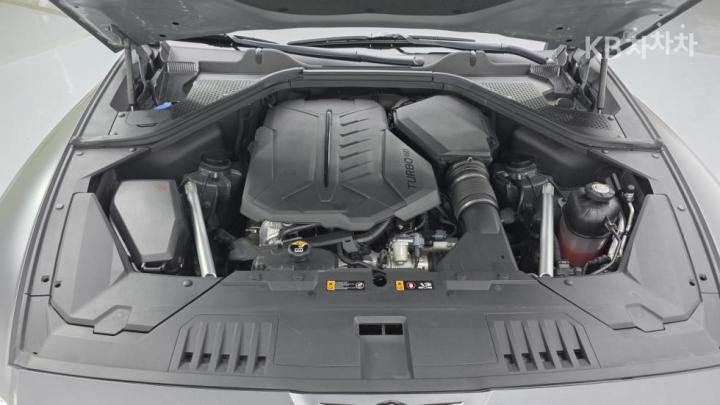 Genesis GV80 3.0 Diesel AWD 6