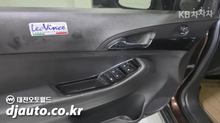 Chevrolet Orlando LT Safety Pack 8